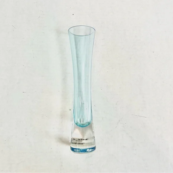 Kate Spade Castle Creek Aqua Bud Vase - Picture 2 of 11